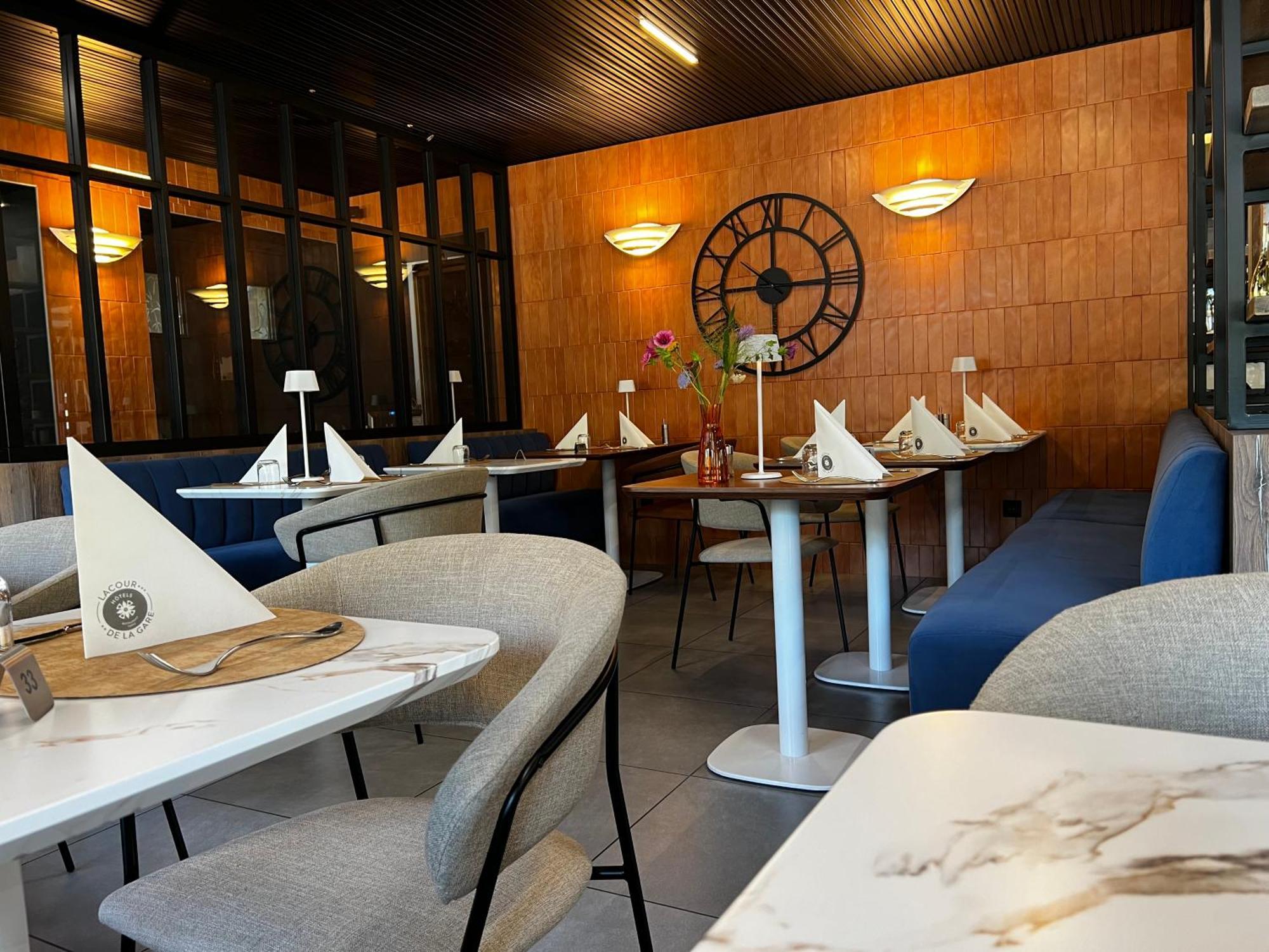 Hotel De La Gare Eygliers Zewnętrze zdjęcie